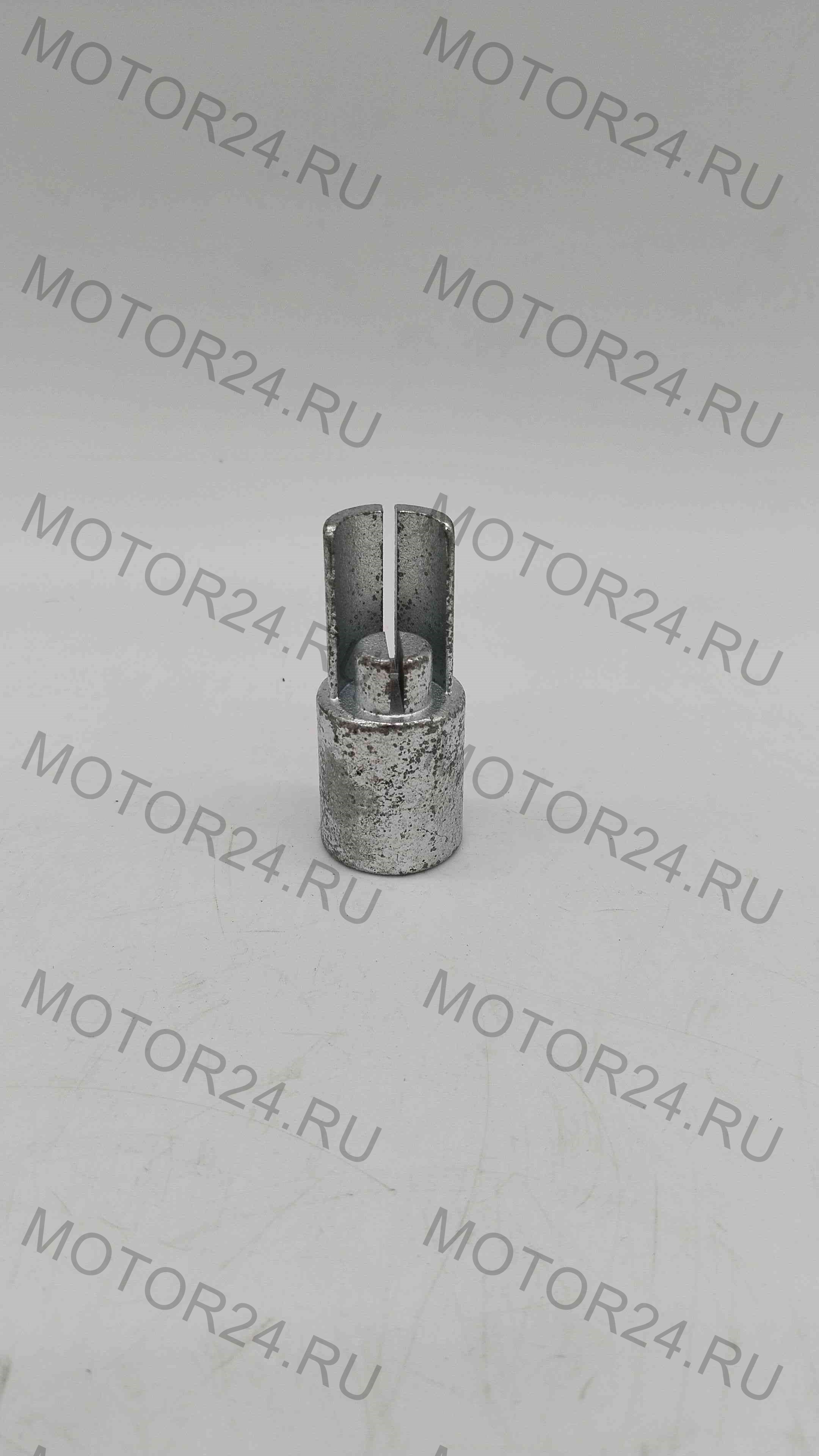 Адаптер штанги натяжки тента D25 Schmitz, нижний  (квадрат) с прорезью \ 642811